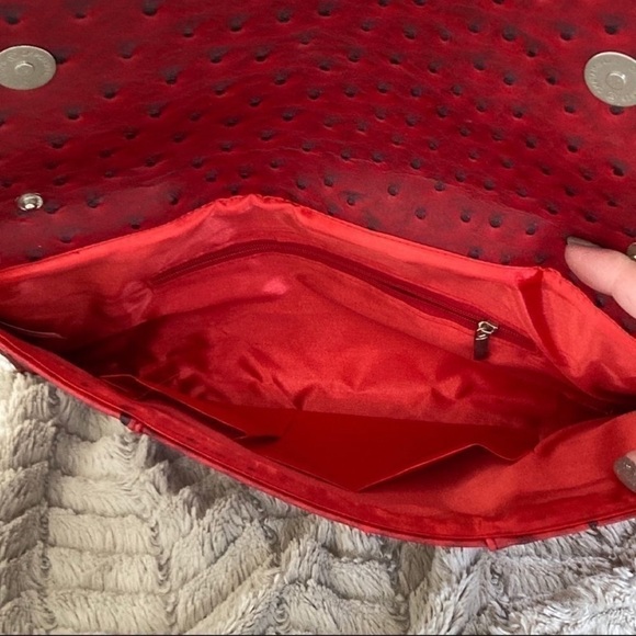 LEE SANDS Vegan Leather Clutch Black/Red NWOT - Picture 3 of 6